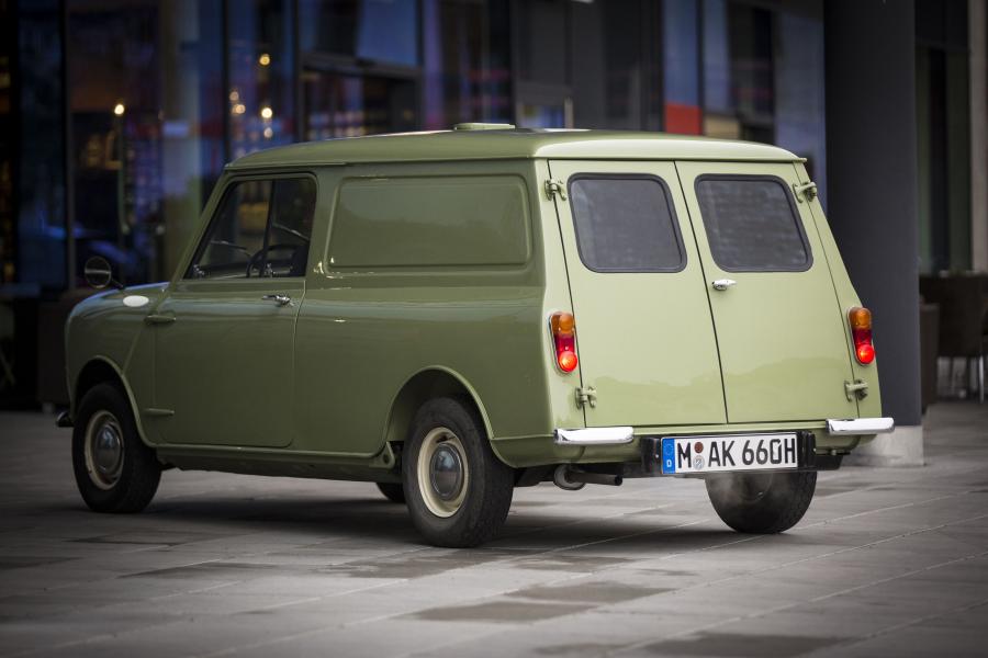  Austin Mini Van (ADO15) 1960 года  (фото 16 из 30)
